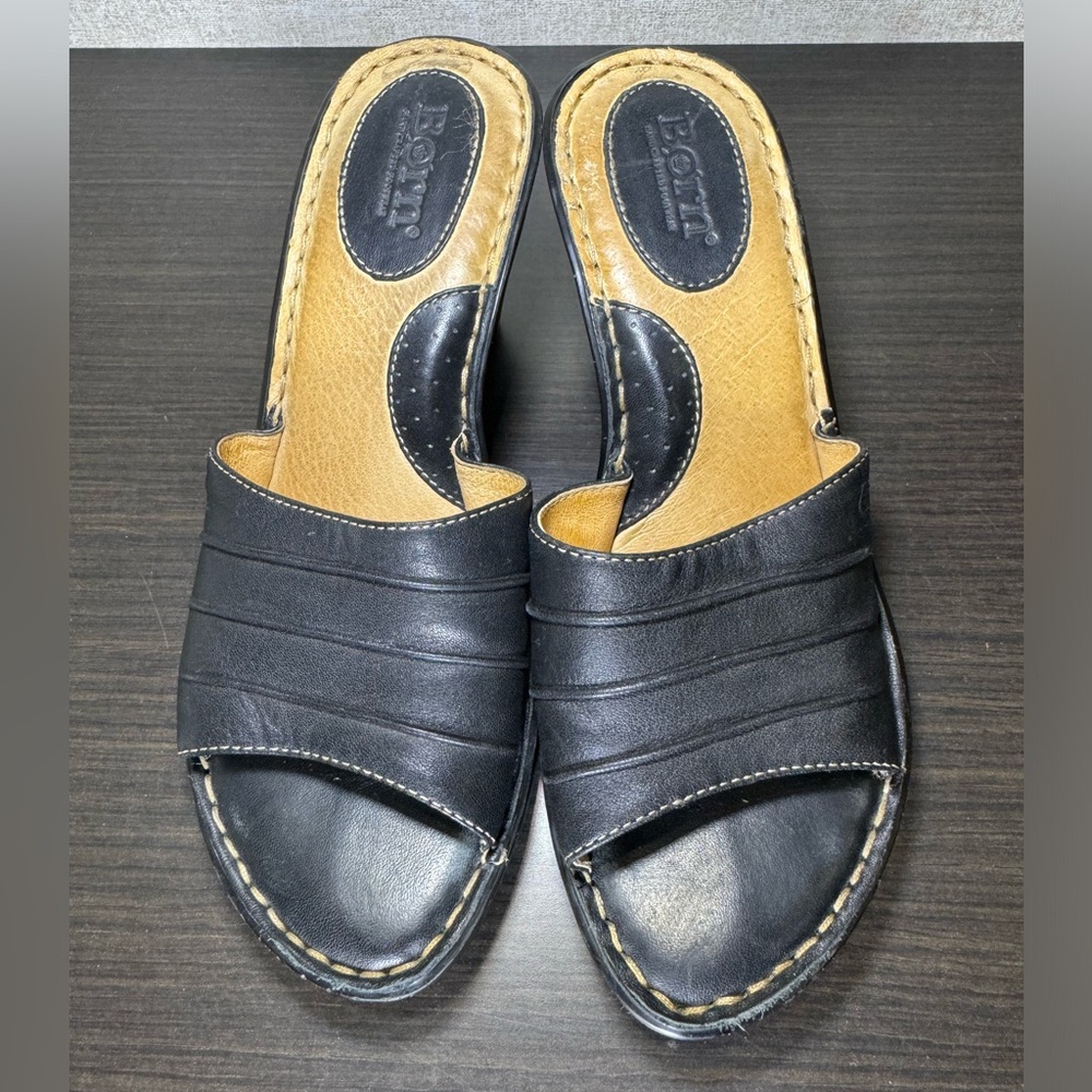 Born Black Leather Open Toe Mules Comfy Wedge Heels Size 6 - Picture 4 of 11
